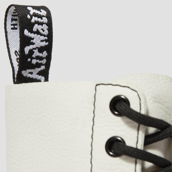 NEW DR MARTENS PASCAL VIRGINIA LEATHER BLACK WHITE 1460 BOOT SHOE AUTHENTIC - Picture 5 of 8